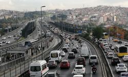 İstanbul'da haftanın ilk iş gününde trafik yoğunluğu