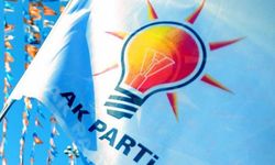 AK Parti'de 2 il başkanı istifa etti