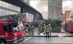 İstanbul Şişli’de AVM’de çıkan yangın söndürüldü