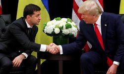 Trump, "tarihteki en büyük pazarlamacı" dediği Zelenskiy ile görüşecek