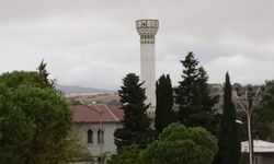 Çanakkale'de yıldırım düştü, cami minaresi yıkıldı