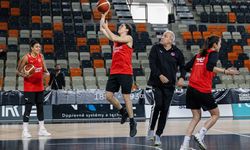 A Milli Kadın Basketbol Takımı, Slovakya maçı hazırlıklarına başladı