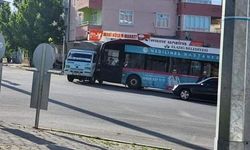 Elazığ’da halk otobüsü ile tır çarpıştı: 6 yaralı