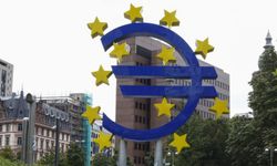 Euro Bölgesi üçüncü çeyrekte yüzde 0,4 büyüdü