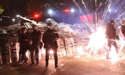 Gürcistan'daki protestolarda 298 kişi gözaltına alındı, 143 polis yaralandı