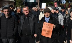 Arnavutluk'ta emeklilerden zam protestosu