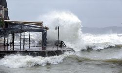 Meteorolojiden Güney Ege ve Akdeniz'de fırtına uyarısı