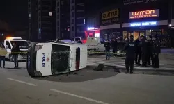 Niğde'de polis aracı ile otomobil çarpıştı: 2'si polis 6 yaralı