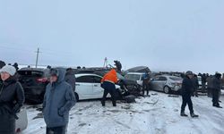 Kazakistan'da 95 araçlık zincirleme trafik kazası