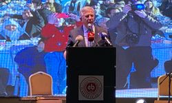 Mansur Yavaş: Fırsat bekleyecek, alçaklık edecek insanlardan değiliz
