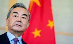 Wang Yi, BRICS toplantısında 5 soru sordu