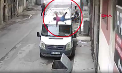 2 yaşındaki Muhammed, evin penceresinden çöpün içine düştü