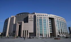 İBB soruşturmasında gözaltına alınan şüpheliler adliyede