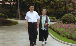 Anne sevgisi, Xi Jinping’in manevi dünyasını besliyor