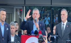 CHP Genel Başkanı Özel, İstanbul'daki üç ilçede partililere seslendi