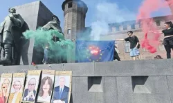 İtalya'daki 1 Mayıs gösterisinde İsrail, ABD ve AB bayrakları yakıldı