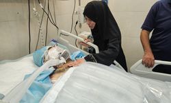 Filistinli doktor, İsrail saldırısında 10 çocuğundan 9'unu kaybetti