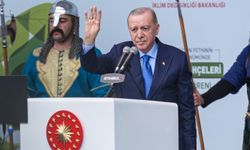 Cumhurbaşkanı Erdoğan: Muhalefet doların yeşili ile euro'daki maviyi seviyor