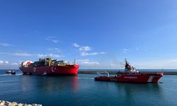 Türkiye'nin ilk yüzer doğalgaz üretim platformu Filyos Limanı'nda