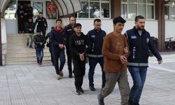 Amasya’da bir otomobilde 6 düzensiz göçmen yakalandı