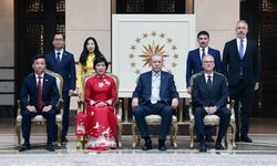 Cumhurbaşkanı Erdoğan'a büyükelçilerden güven mektubu