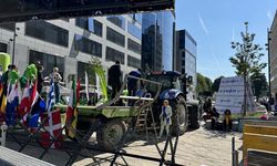 Çiftçilerden AB kurumları önünde protesto