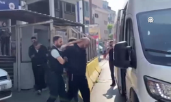 Güngören'de gazetecilere saldıran 2 şüpheli tutuklandı