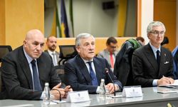 İtalya, İsrail'in Gazze'deki operasyonlarını durdurmasını istedi