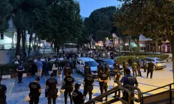 CHP Kemalpaşa Gençlik Kolları Başkanı ve 3 kişi, "Cumhurbaşkanına hakaret"ten tutuklandı