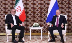 Putin, Pezeşkiyan ile telefonda görüştü