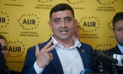 Romanya’da cumhurbaşkanı seçiminin ilk turunu Simion önde tamamladı