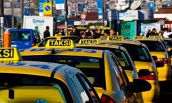 İstanbul'da taksicilerden 8+1 uygulamasına protesto