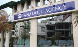 İsrailliler Anadolu Ajansı muhabirine saldırdı