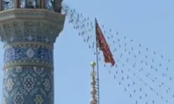 İran'ın kırmızı intikam bayrağı göndere çekildi: İsrail sonunu hazırladı!