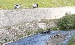 Otomobil dereye uçtu; anne, baba ve çocukları hayatını kaybetti