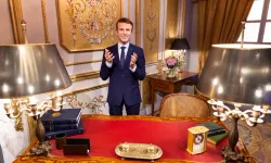 Fransa'daki bal mumu müzesinden Macron'un heykeli çalındı