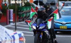 Brüksel’de yüzlerce motosikletli Filistin için toplandı