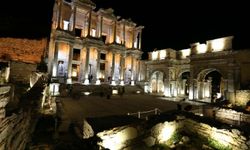 Efes Antik Kenti'nde gece müzeciliği başlıyor