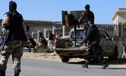 Libya'da silahlı gruplar arasında çatışma