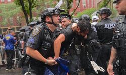 New York’ta göçmen protestosuna polis müdahalesi: 65 gözaltı