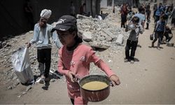 İsrail, Gazze'de yardım noktalarına saldırdı: 27 Mayıs'tan beri 52 kişi öldü