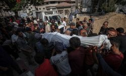 İsrail'in Gazze'ye saldırılarında son 24 saatte 54 kişi hayatını kaybetti