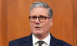 Starmer’dan Trump’a sert tepki: “Aşağılayıcı ve korkunç, özür dilemeli”