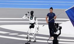 Dünyanın ilk robot sporcusu konuşma yaptı