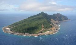 Çin, karasularına giren Japon teknesini uzaklaştırdı