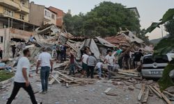 Balıkesir'de 6.1 büyüklüğünde deprem