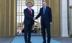 Erdoğan, Kavelashvili'yi resmi törenle karşıladı