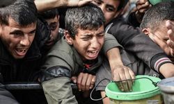 İran: 21 bin çocuk ABD'nin hediye ettiği silahlarla öldürüldü