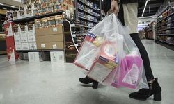 Plastik poşet yerine pahalı çanta satışına yaptırım