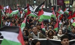 Şili'de binlerce kişi İsrail'i protesto etti
